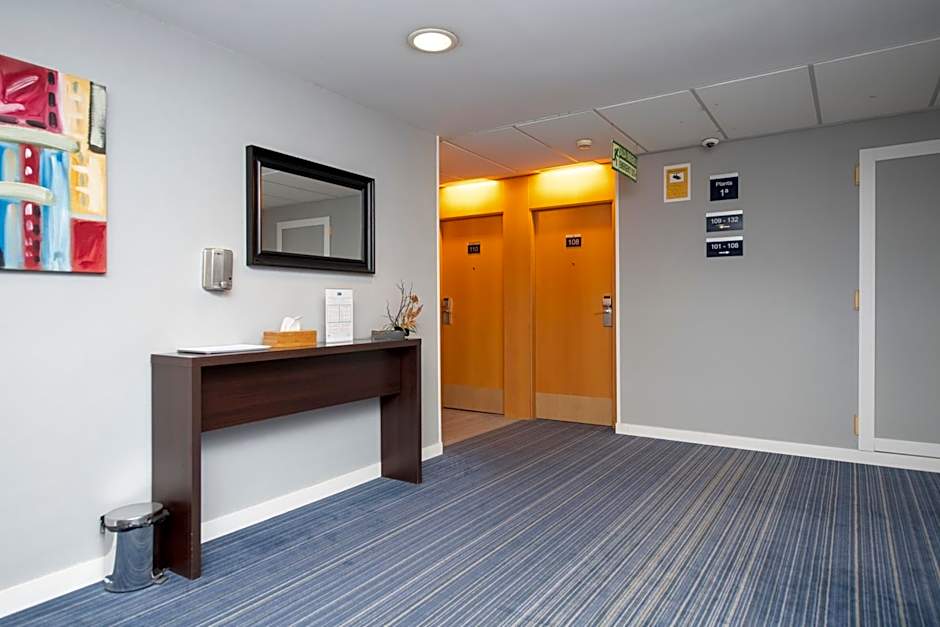 Holiday Inn Express Barcelona - Montmeló By IHG