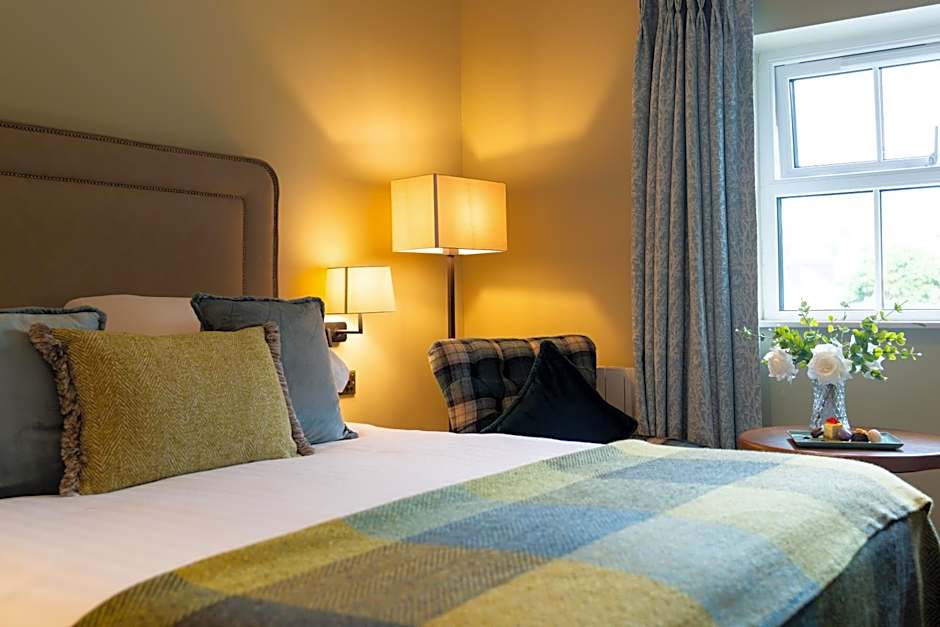 Dingle Benners Hotel