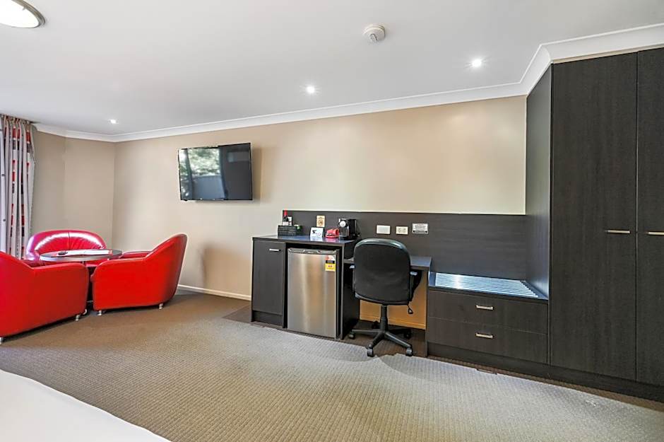 Platinum International