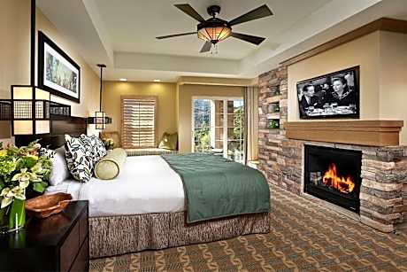 Two-Bedroom Mountain Villa