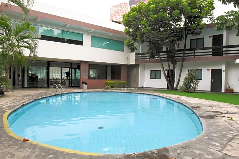 Hotel Expo Plaza Business and Family Guadalajara