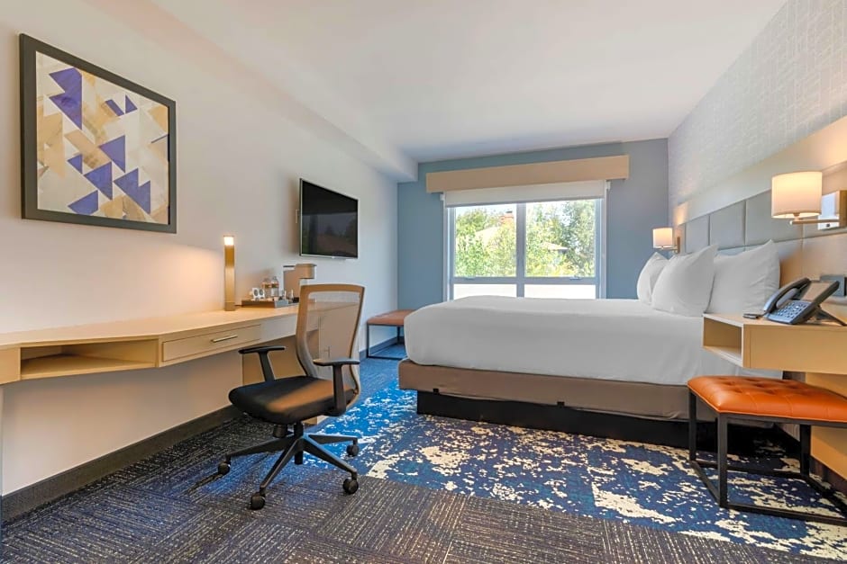 Aiden by Best Western @ Berkeley