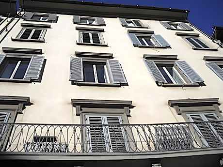 Economy Double or Twin Room with Shared Bathroom