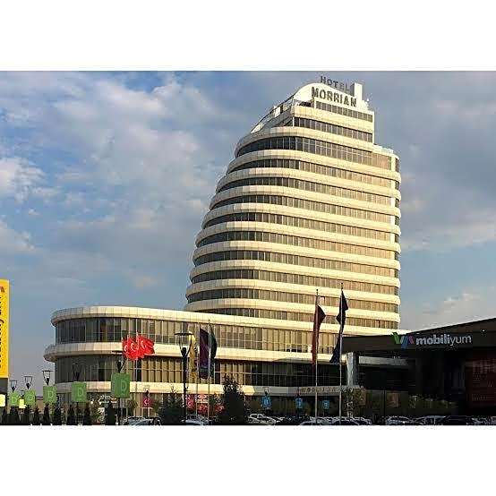 Foto 1 daripada 50 — Morrian Hotel