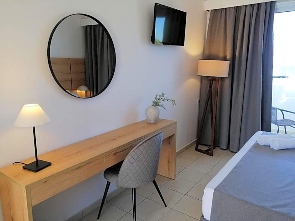 Pylea Beach Hotel