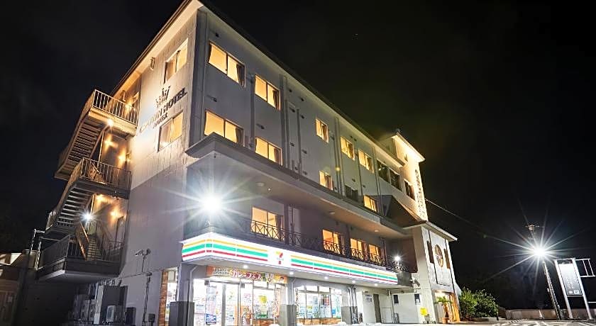 Crown Hotel Okinawa Annex