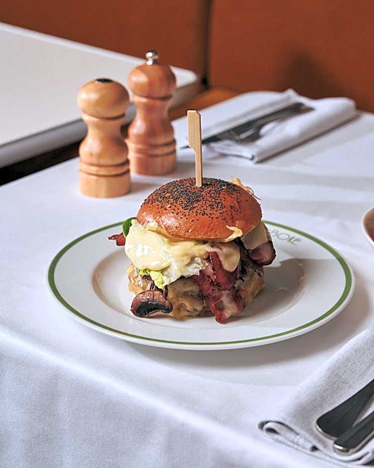 Hotel Royal Madeleine