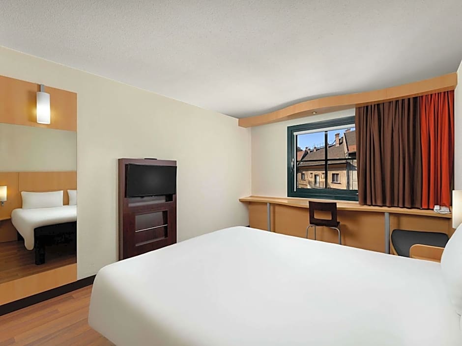 Ibis Budapest Heroes Square Hotel