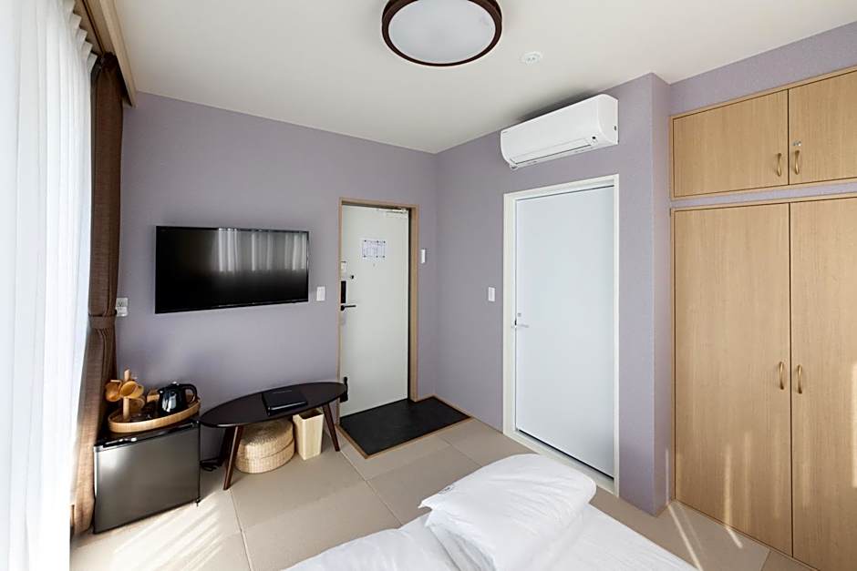 灯光旅館 Light hotel