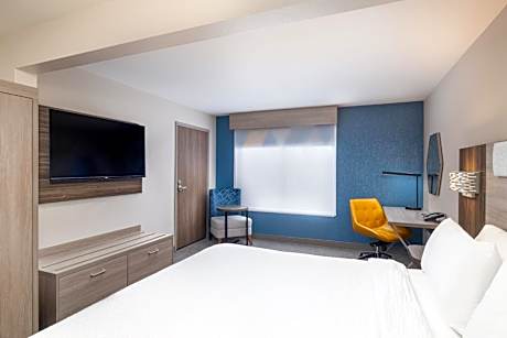 Standard Queen Room with Two Queen Beds