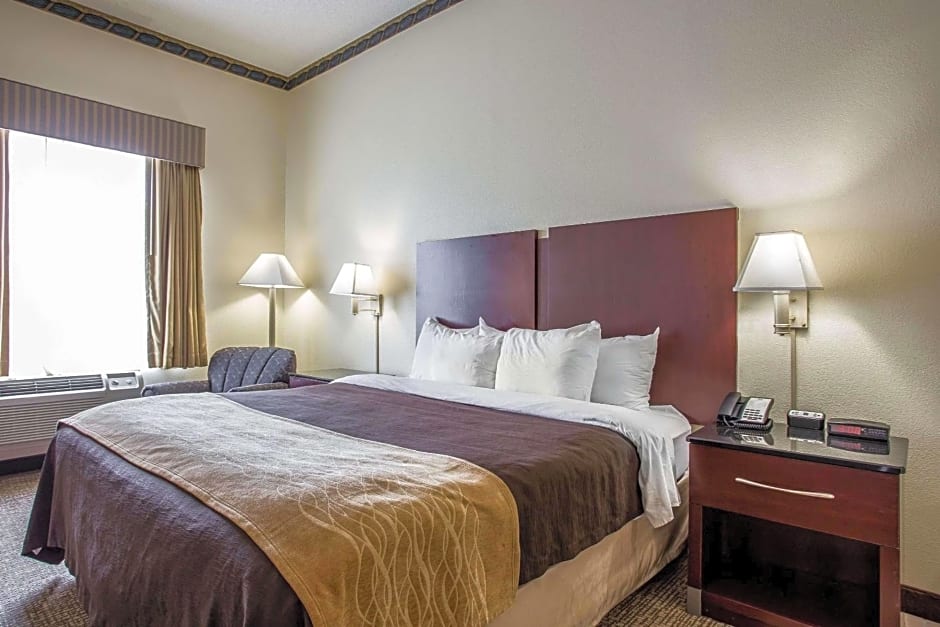 Comfort Inn & Suites Ft.Jackson Maingate