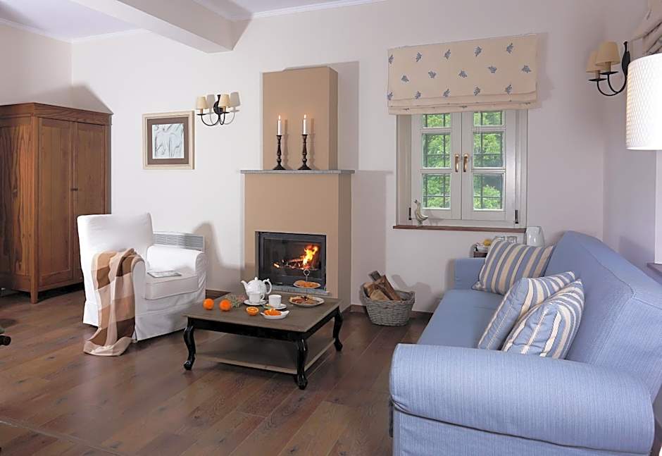 Gamila Rocks Mountain Hotel