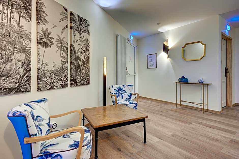 Hotel Le Blason de Provence