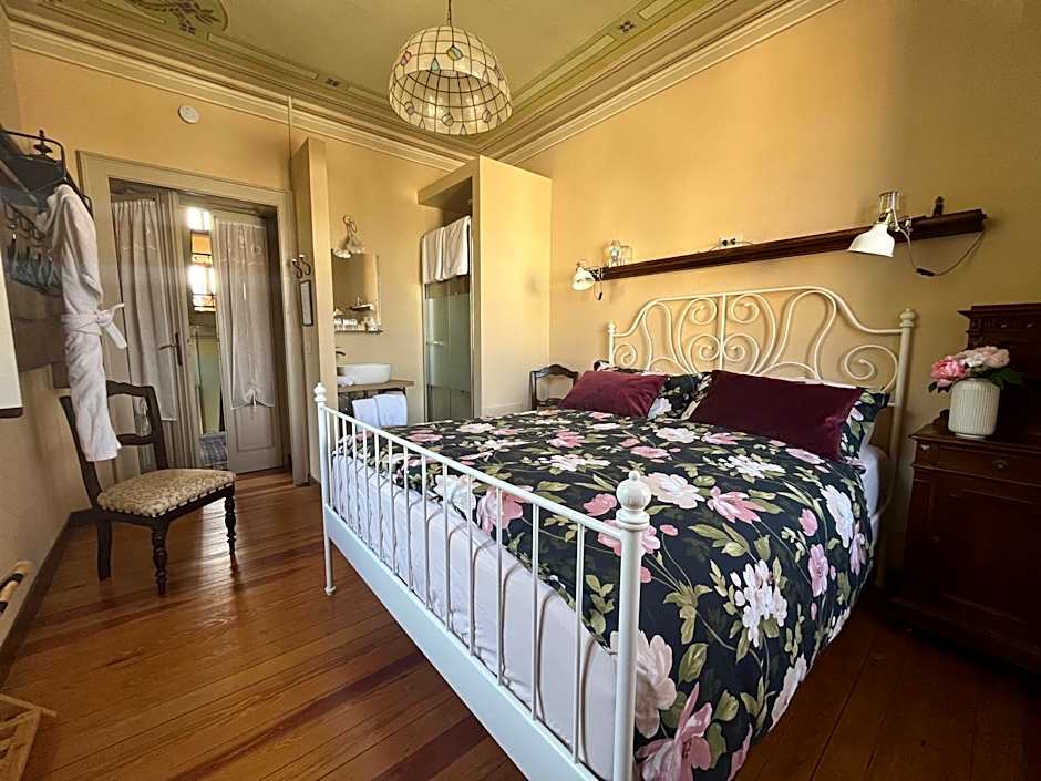 Villa il Maiale Bianco Bed & Breakfast