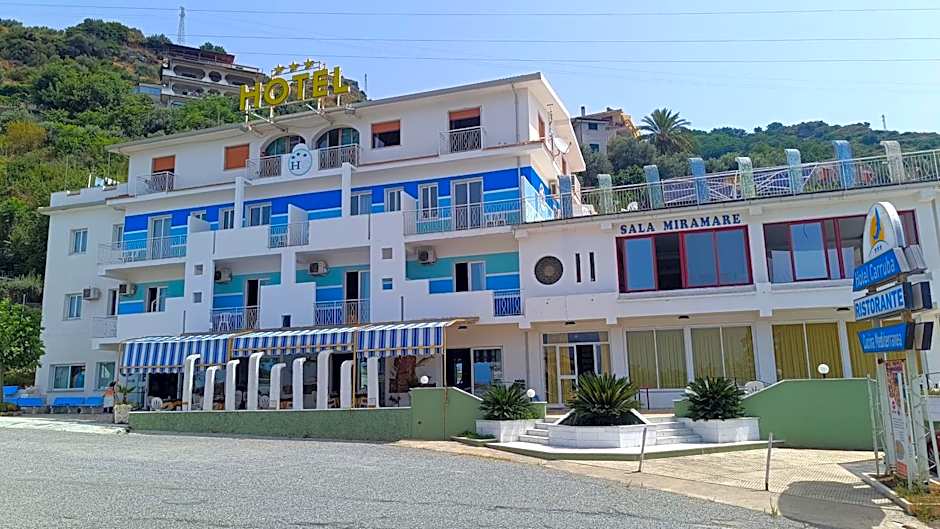 Hotel La Carruba