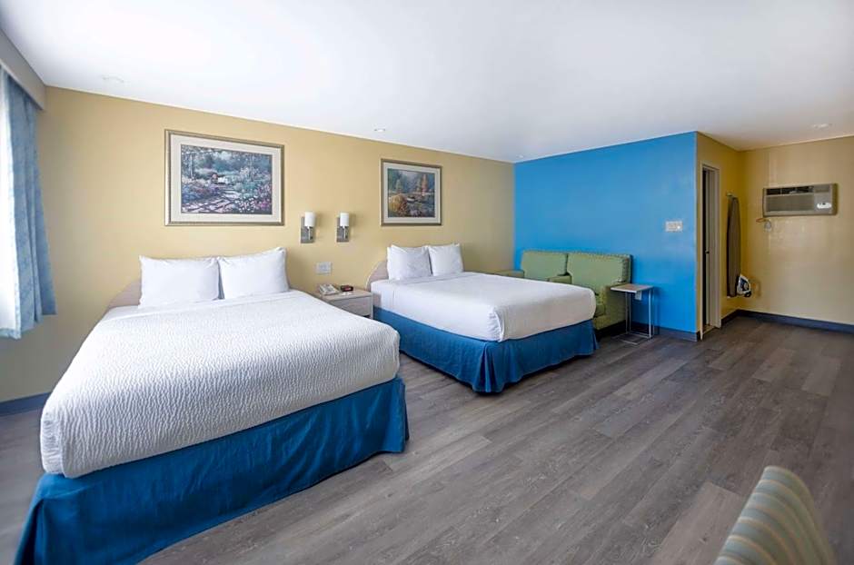 Days Inn by Wyndham Hicksville Long Island