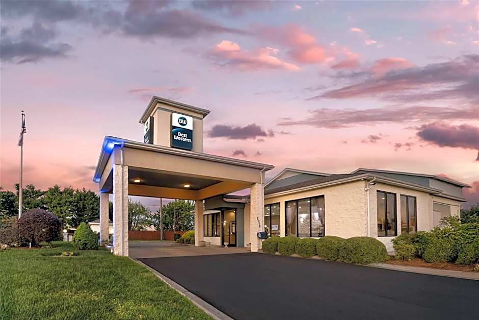 Best Western Inn & Suites Monroe