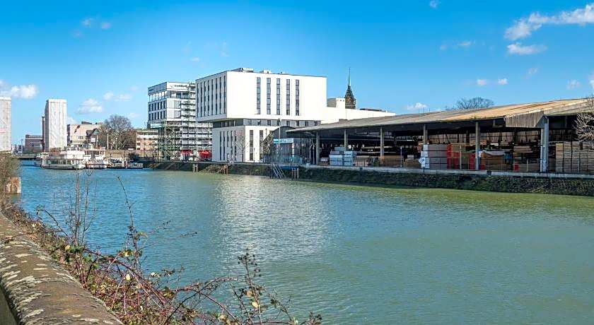 CAMPANILE DUISBURG CITY