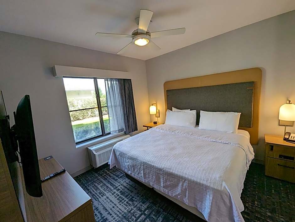 Homewood Suites By Hilton Beaumont, Tx