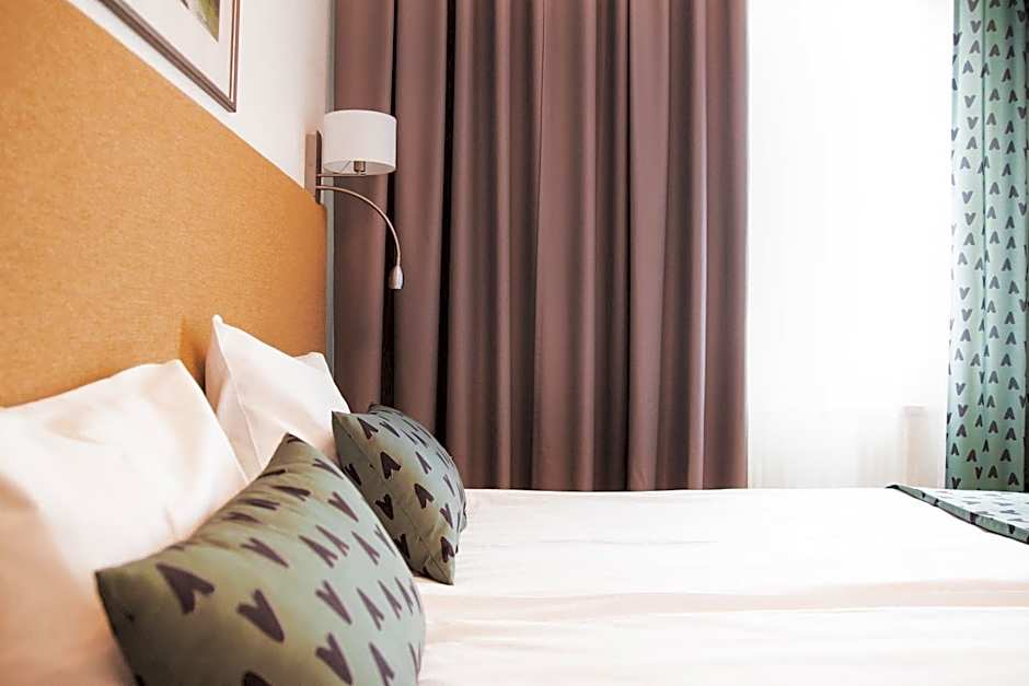 Hotel Aakenus