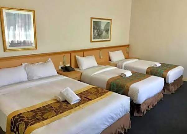 El Lago Waters Motel