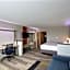 Holiday Inn Express & Suites Fond Du Lac By IHG