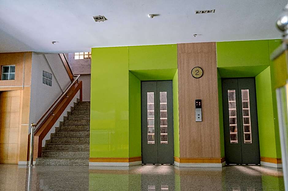 Satit Grand View Hotel