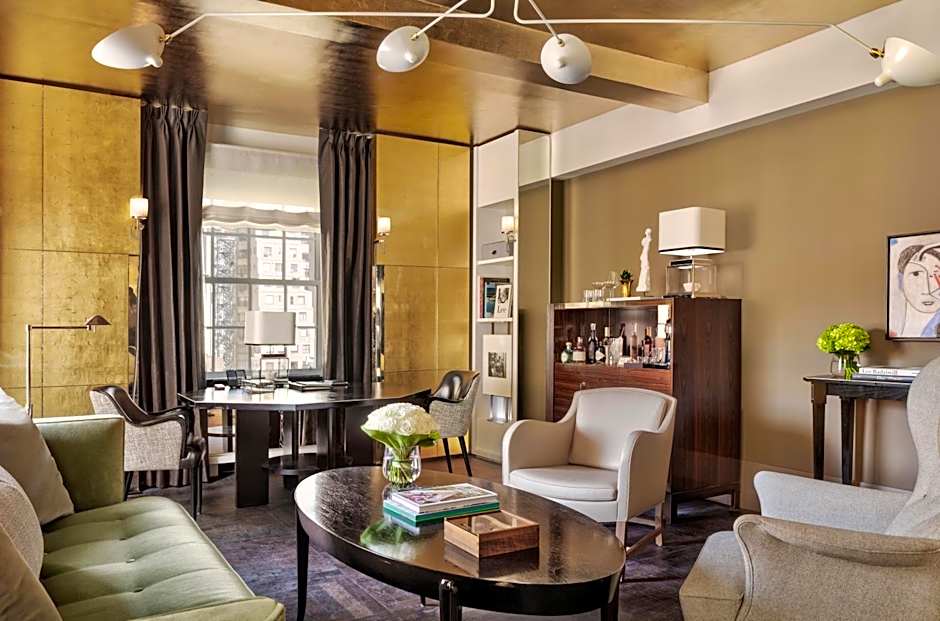 The Carlyle, A Rosewood Hotel
