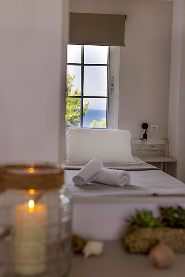 Roditsa Patritsia Apartments