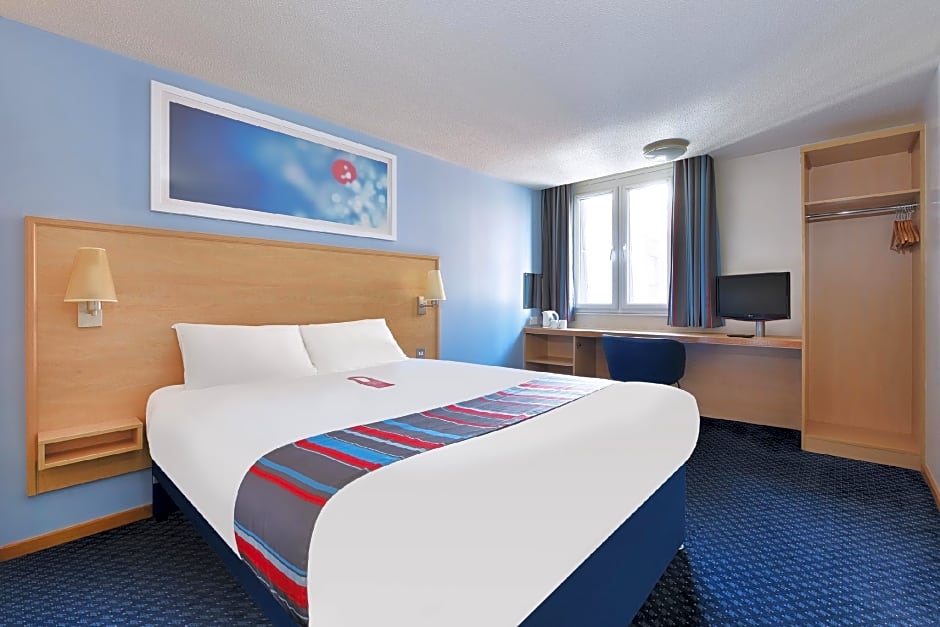 Travelodge Camberley