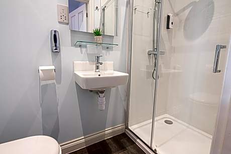 Single Room with Private Bathroom