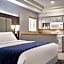 Days Inn & Suites by Wyndham Houston Hobby Airport