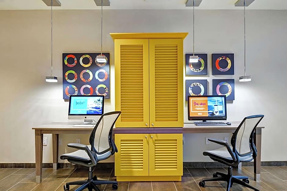 Home2 Suites by Hilton Daytona Beach Speedway, FL