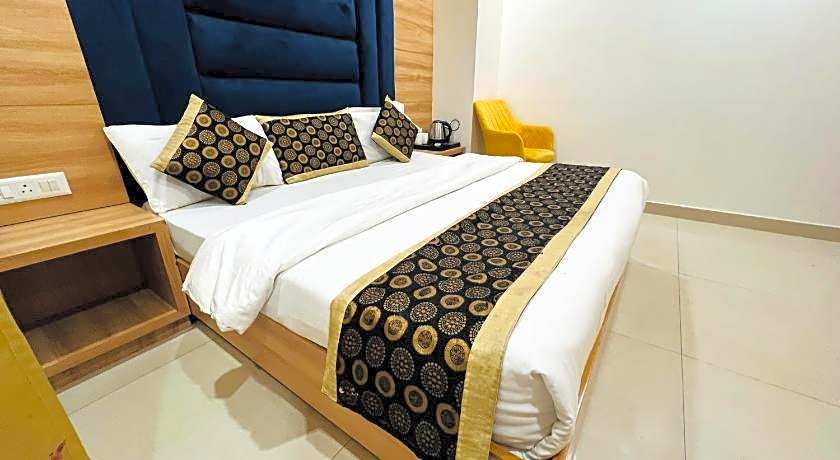 Hotel Diamond Villa & Banquet