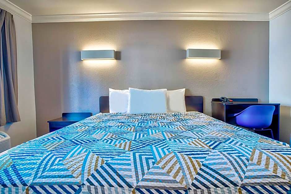 Motel 6-Menifee, CA