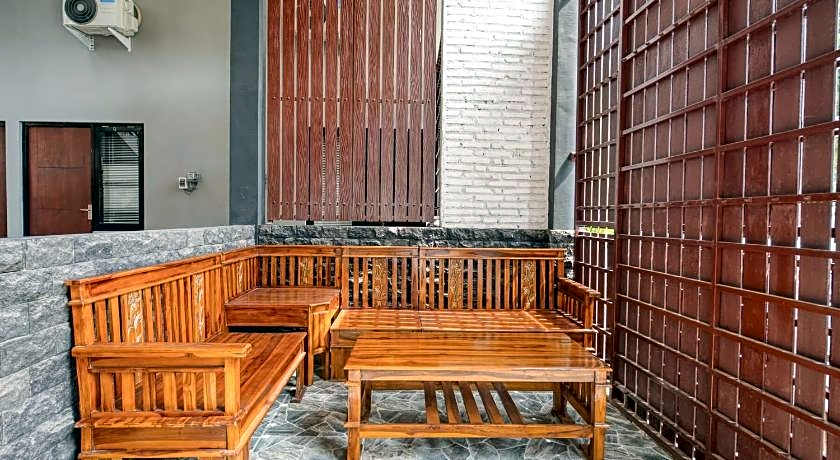 RedDoorz Syariah @ Jl. Cengger Ayam Dalam