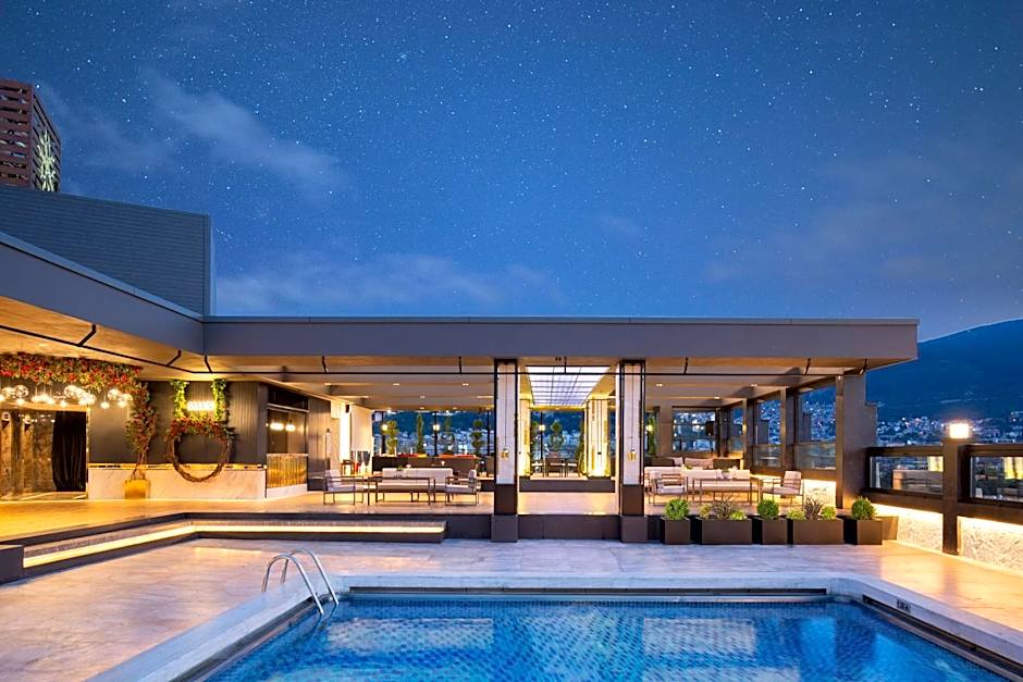 Almira Hotel Thermal Spa & Convention Center