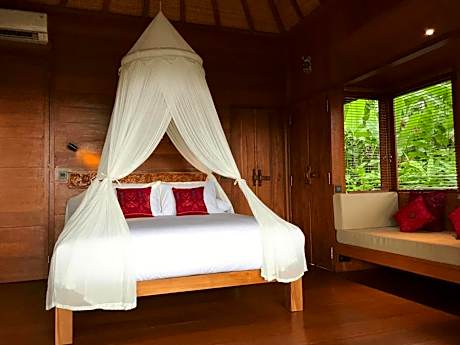 Villa Manggis - Deluxe Bungalow with Rice Field View