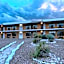 Landmark Lookout Lodge