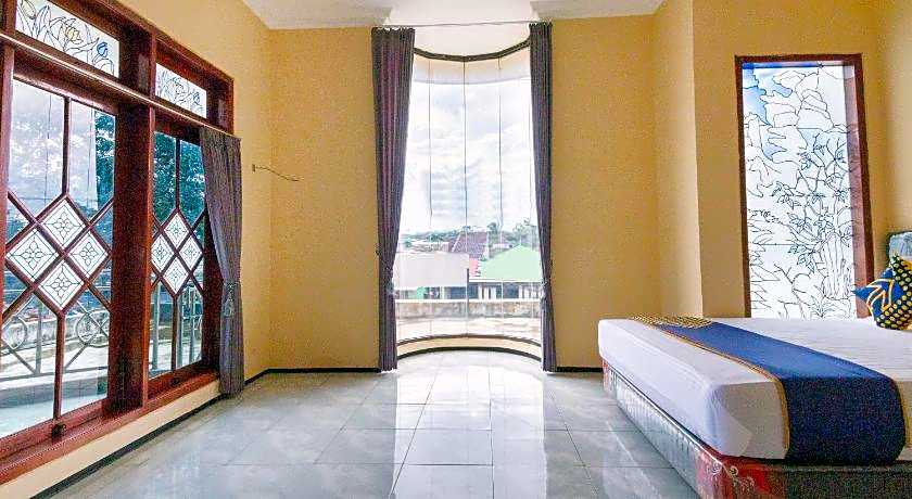 Hotel O Safira Family Residence Syariah