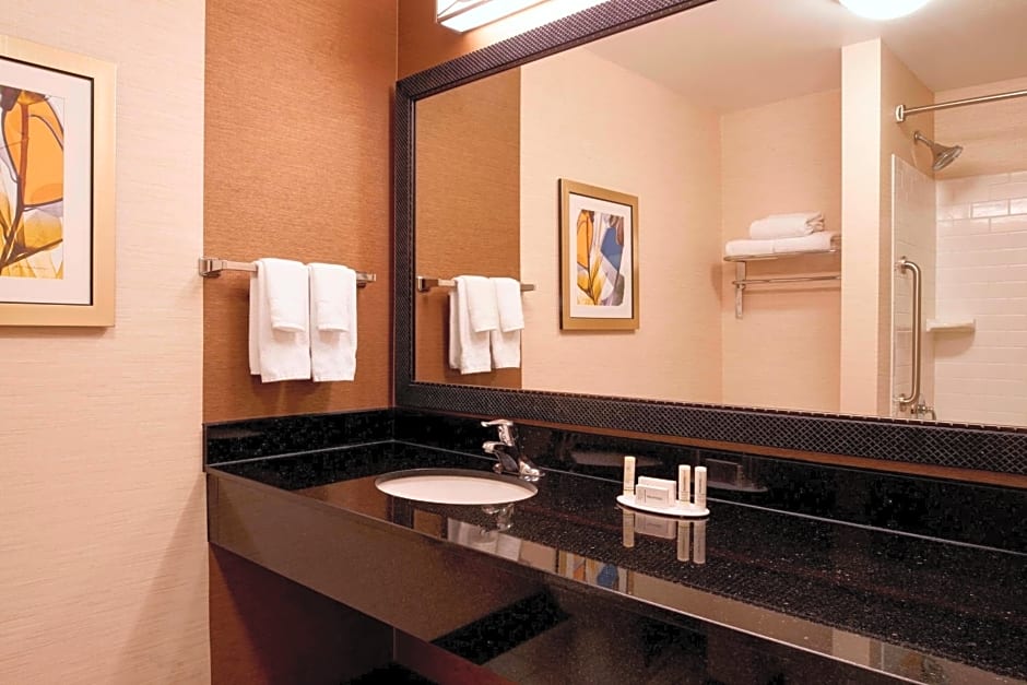 Fairfield Inn and Suites New Buffalo