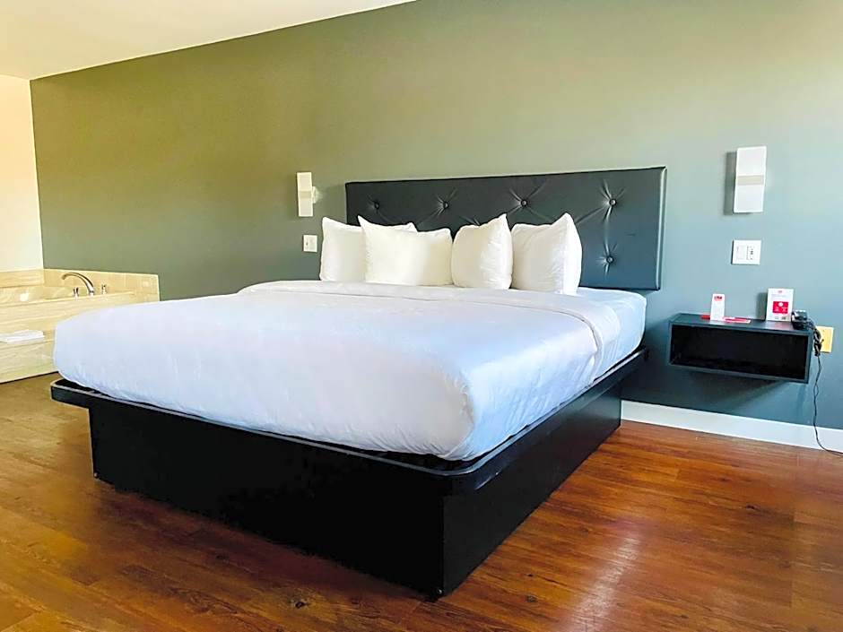 Econo Lodge Brossard