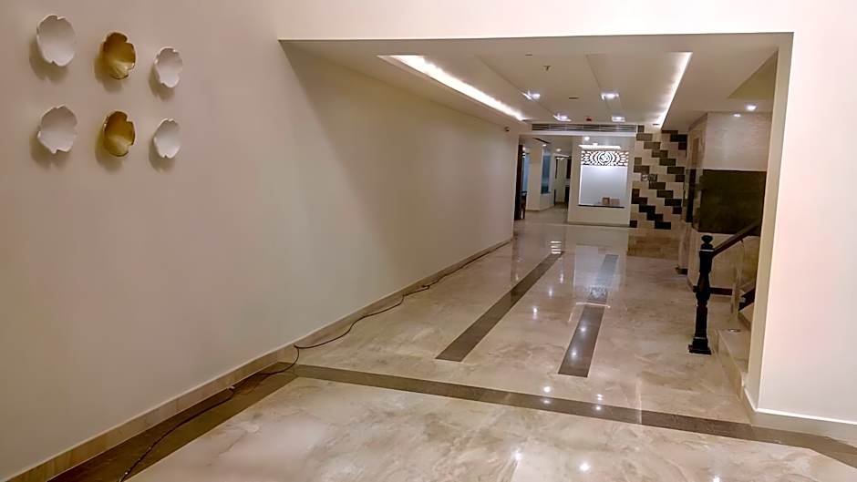 Clarks Inn Suites, Katra