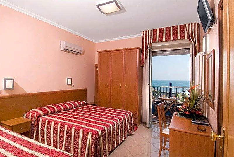 Hotel Bristol - Koolibry Hotels