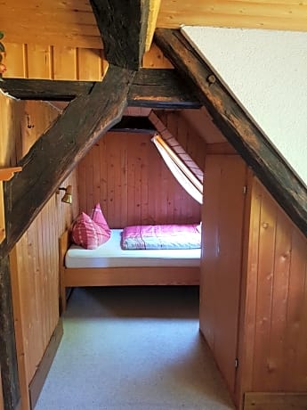Single Room with Shared Bathroom