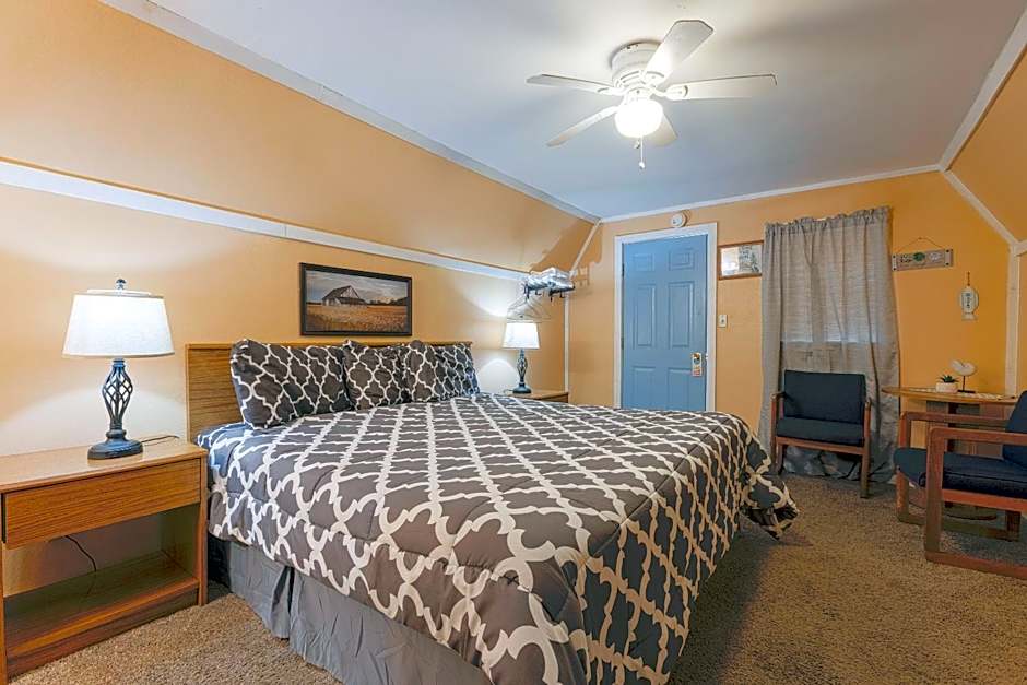 Parkside Motel by OYO Meadville Conneaut Lake