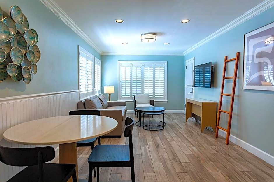 Crane's Beach House Boutique Hotel & Luxury Villas