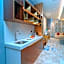 Velero Hotel Doha Lusail
