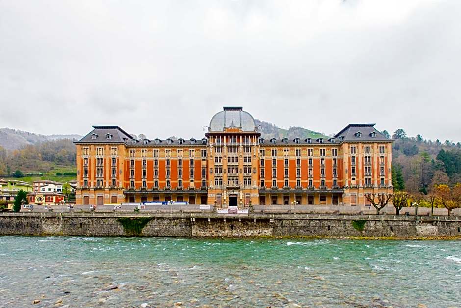 Bes Hotel Papa San Pellegrino Terme