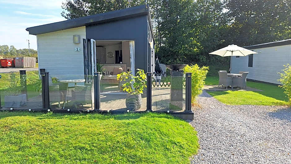 Inside No. 1 Retreat